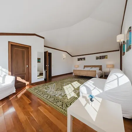 Villa Latina Colares