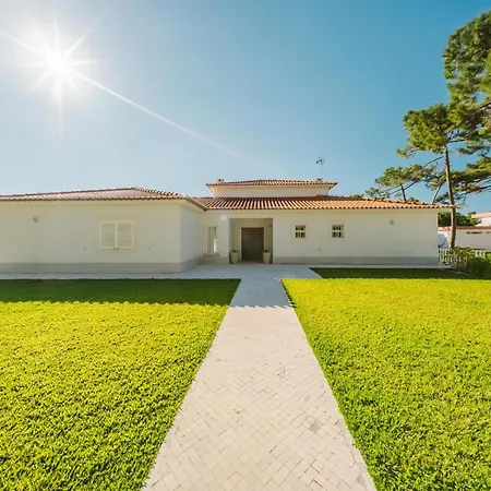 Latina Villa